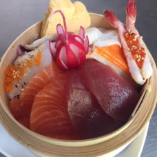 Chirashi Sushi